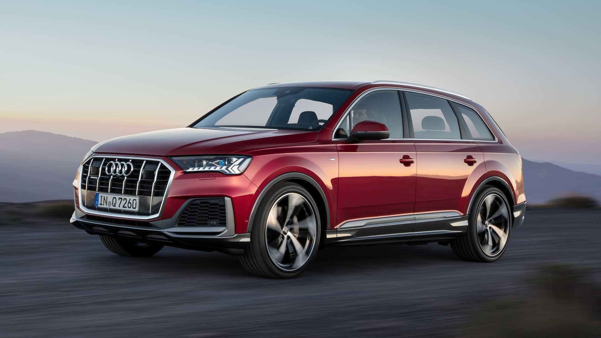 2020 Audi Q7 (Color: Matador Red) Front Three-Quarter Wallpapers #144 of 158