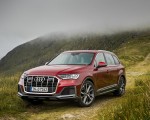 2020 Audi Q7 (Color: Matador Red) Front Three-Quarter Wallpapers 150x120 (78)