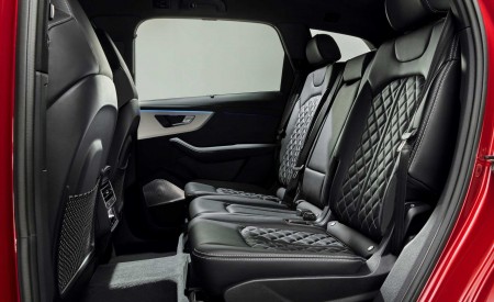 2020 Audi Q7 Interior Rear Seats Wallpapers 450x275 (155)