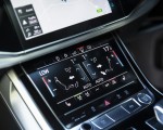 2020 Audi Q7 (UK-Spec) Central Console Wallpapers 150x120 (50)