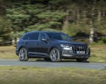 2020 Audi Q7 (UK-Spec) Front Three-Quarter Wallpapers 150x120