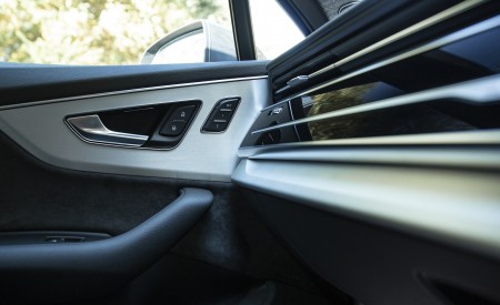 2020 Audi Q7 (UK-Spec) Interior Detail Wallpapers 450x275 (53)