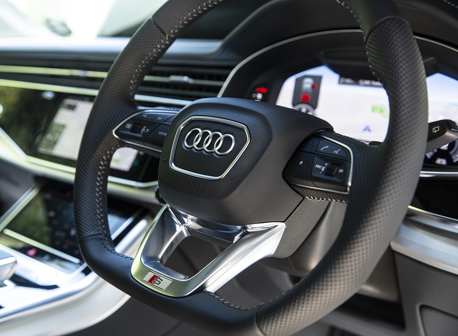 2020 Audi Q7 (UK-Spec) Interior Steering Wheel Wallpapers #45 of 158