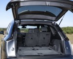 2020 Audi Q7 (UK-Spec) Trunk Wallpapers 150x120