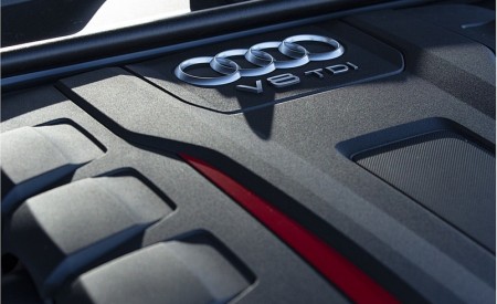 2020 Audi SQ8 TDI quattro (UK-Spec) Engine Wallpapers 450x275 (120)