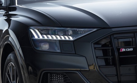 2020 Audi SQ8 TDI quattro (UK-Spec) Headlight Wallpapers  450x275 (109)