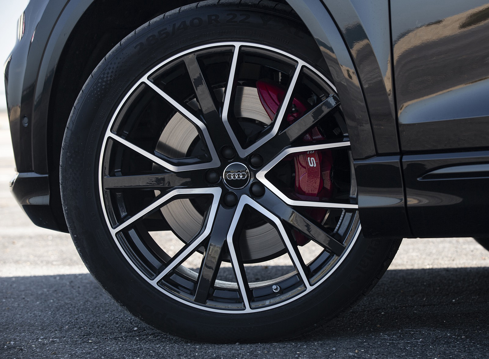 2020 Audi SQ8 TDI quattro (UK-Spec) Wheel Wallpapers #111 of 140