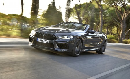 2020 BMW M8 Competition Convertible (Color: Brands Hatch Grey) Front Three-Quarter Wallpapers 450x275 (39)