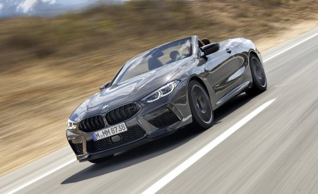 2020 BMW M8 Competition Convertible (Color: Brands Hatch Grey) Front Three-Quarter Wallpapers 450x275 (2)