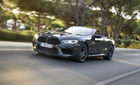 2020 BMW M8 Competition Convertible (Color: Brands Hatch Grey) Front Three-Quarter Wallpapers 450x275 (28)