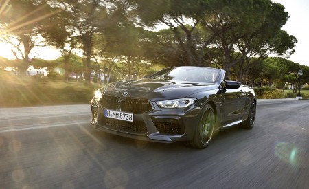 2020 BMW M8 Competition Convertible (Color: Brands Hatch Grey) Front Three-Quarter Wallpapers 450x275 (34)