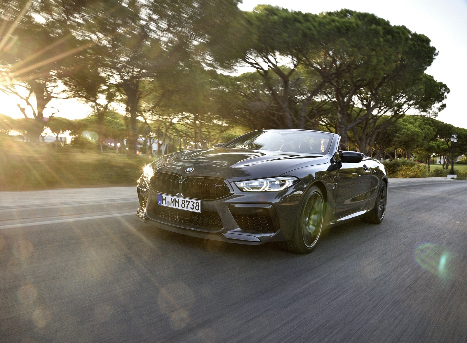 2020 BMW M8 Competition Convertible (Color: Brands Hatch Grey) Front Three-Quarter Wallpapers #34 of 155