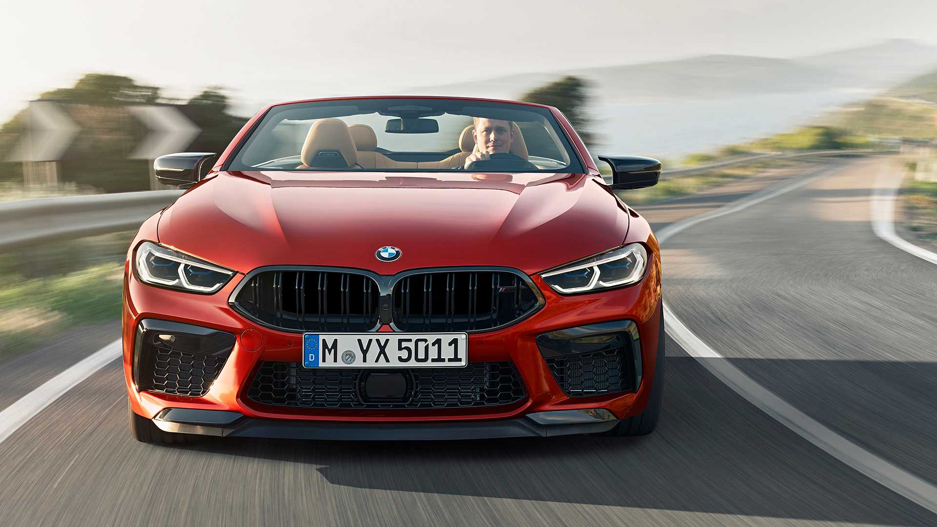 2020 BMW M8 Competition Convertible Front Wallpapers #103 of 155