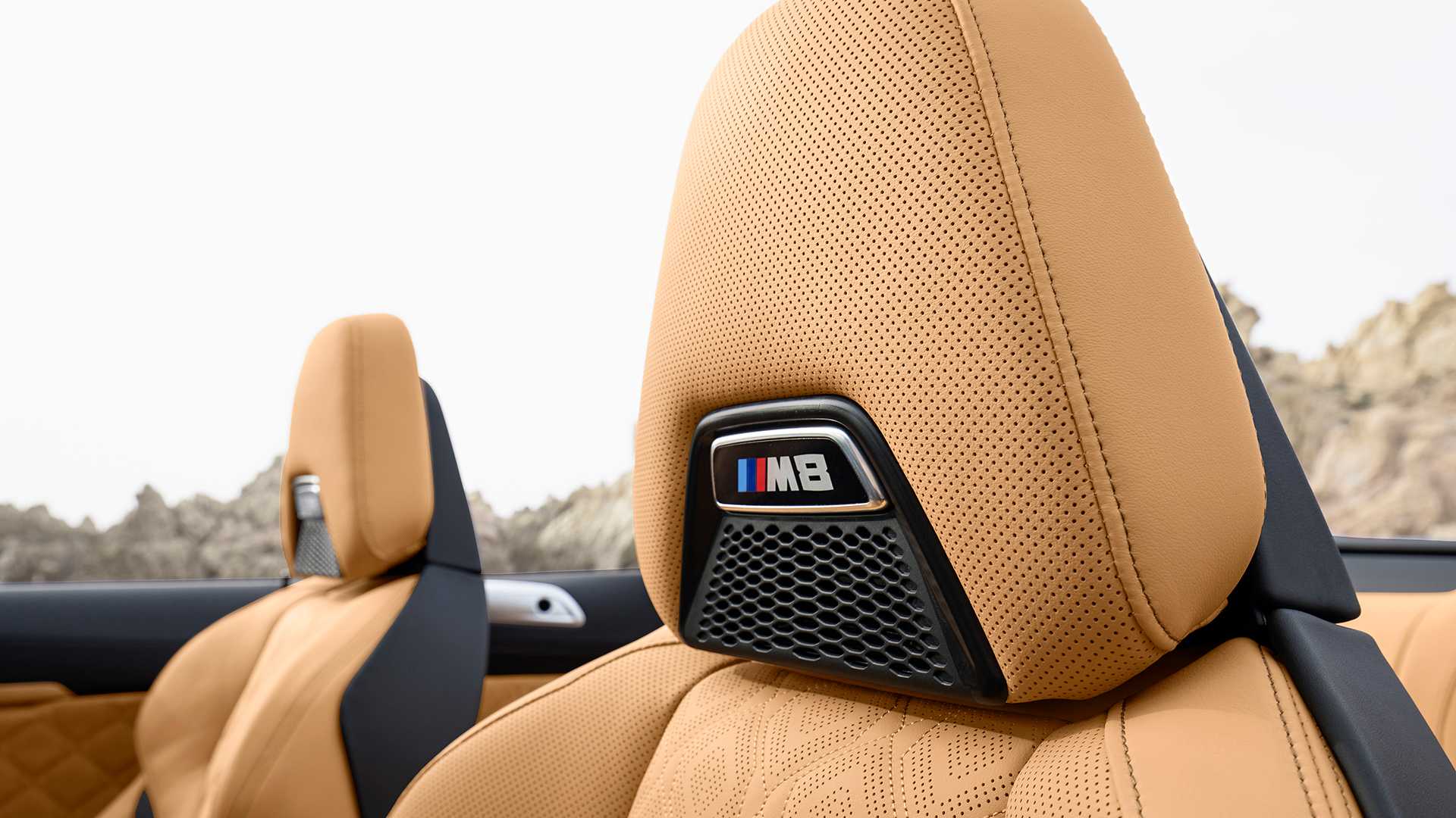 2020 BMW M8 Competition Convertible Interior Front Seats Wallpapers #136 of 155