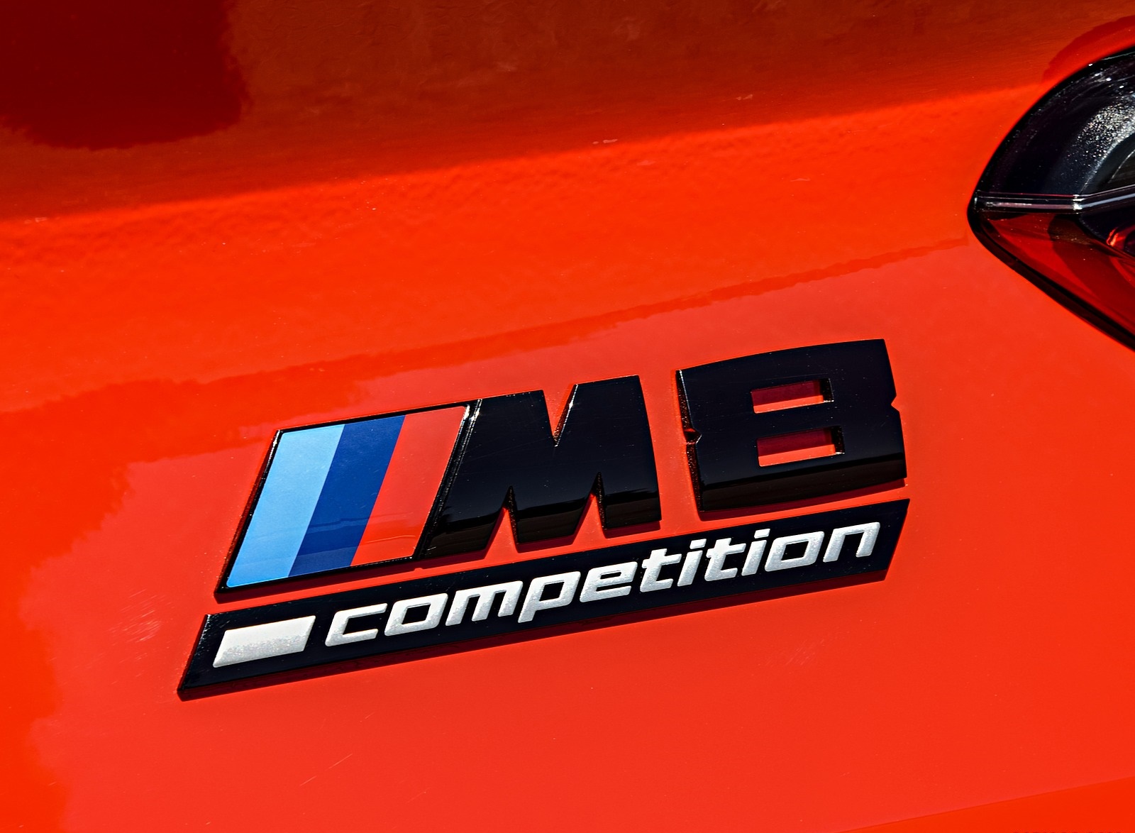 2020 BMW M8 Competition Coupe (Color: Fire Red) Badge Wallpapers #95 of 305