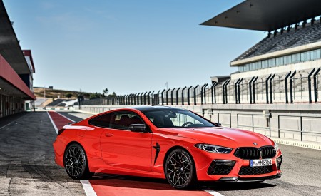 2020 BMW M8 Competition Coupe (Color: Fire Red) Front Three-Quarter Wallpapers 450x275 (46)