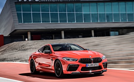 2020 BMW M8 Competition Coupe (Color: Fire Red) Front Three-Quarter Wallpapers 450x275 (34)