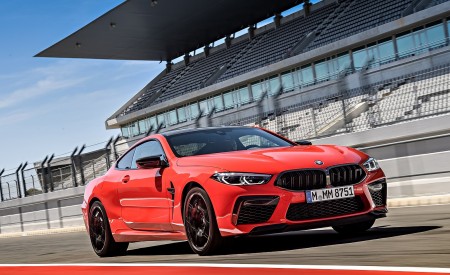 2020 BMW M8 Competition Coupe (Color: Fire Red) Front Three-Quarter Wallpapers 450x275 (37)