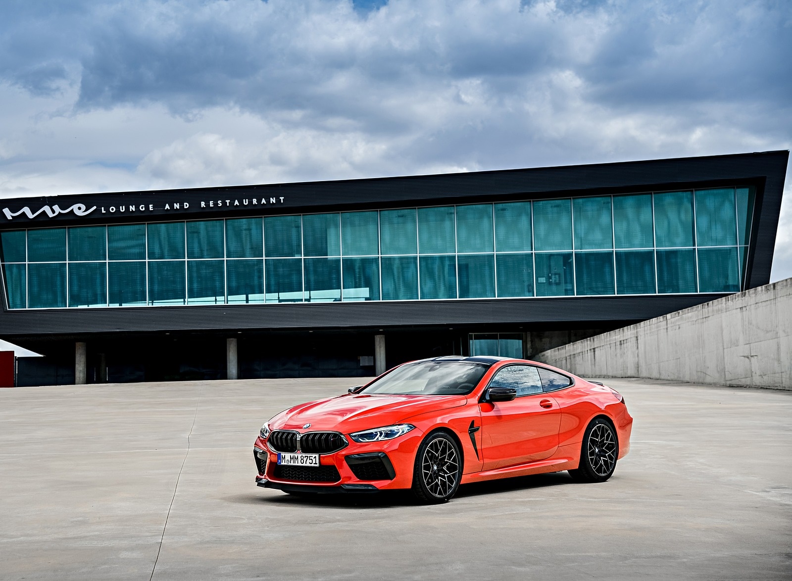 2020 BMW M8 Competition Coupe (Color: Fire Red) Front Three-Quarter Wallpapers #62 of 305
