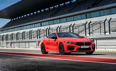 2020 BMW M8 Competition Coupe (Color: Fire Red) Front Three-Quarter Wallpapers 450x275 (64)