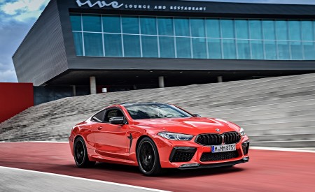 2020 BMW M8 Competition Coupe (Color: Fire Red) Front Three-Quarter Wallpapers 450x275 (40)