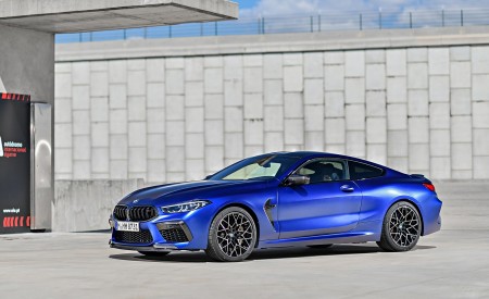 2020 BMW M8 Competition Coupe (Color: Frozen Marina Bay Blue) Front Three-Quarter Wallpapers 450x275 (162)