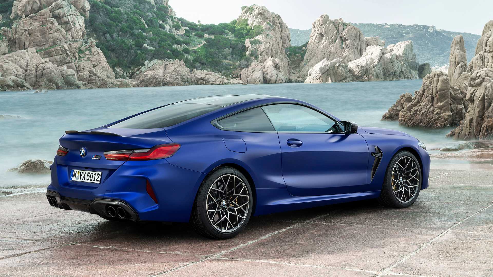 2020 BMW M8 Competition Coupe Rear Three-Quarter Wallpapers #259 of 305