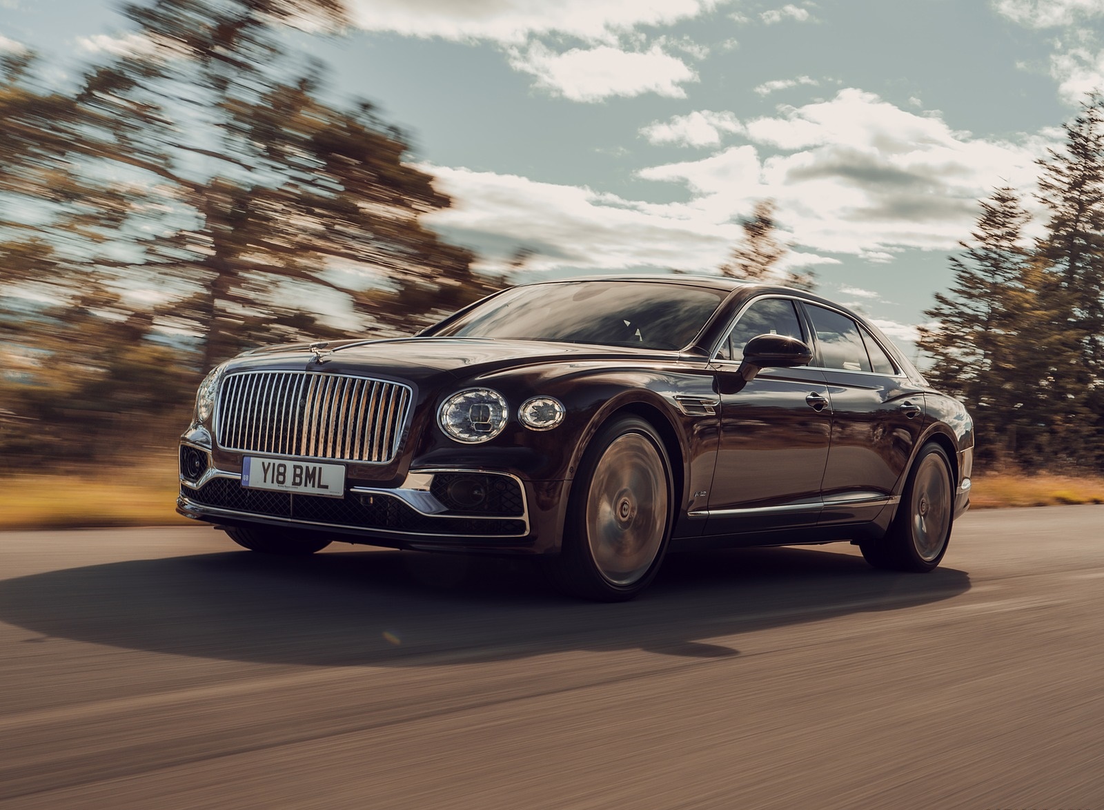 2020 Bentley Flying Spur (Color: Cricket Ball) Front Three-Quarter Wallpapers #108 of 140