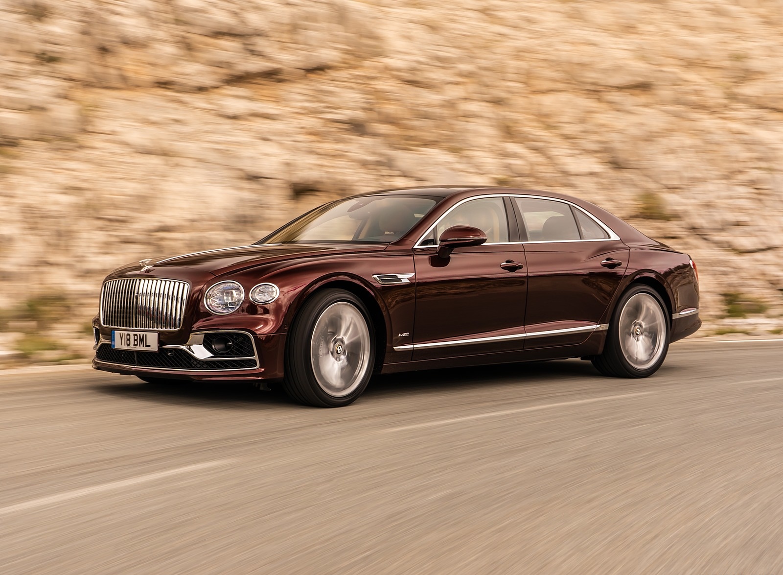 2020 Bentley Flying Spur (Color: Cricket Ball) Front Three-Quarter Wallpapers #111 of 140