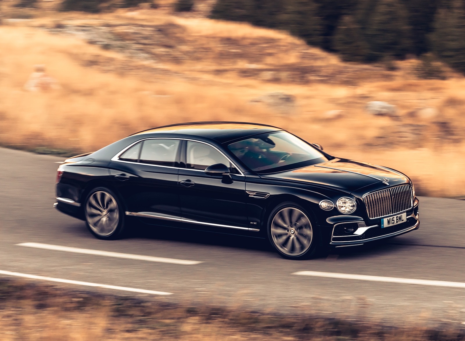 2020 Bentley Flying Spur (Color: Dark Sapphire) Front Three-Quarter Wallpapers (3)