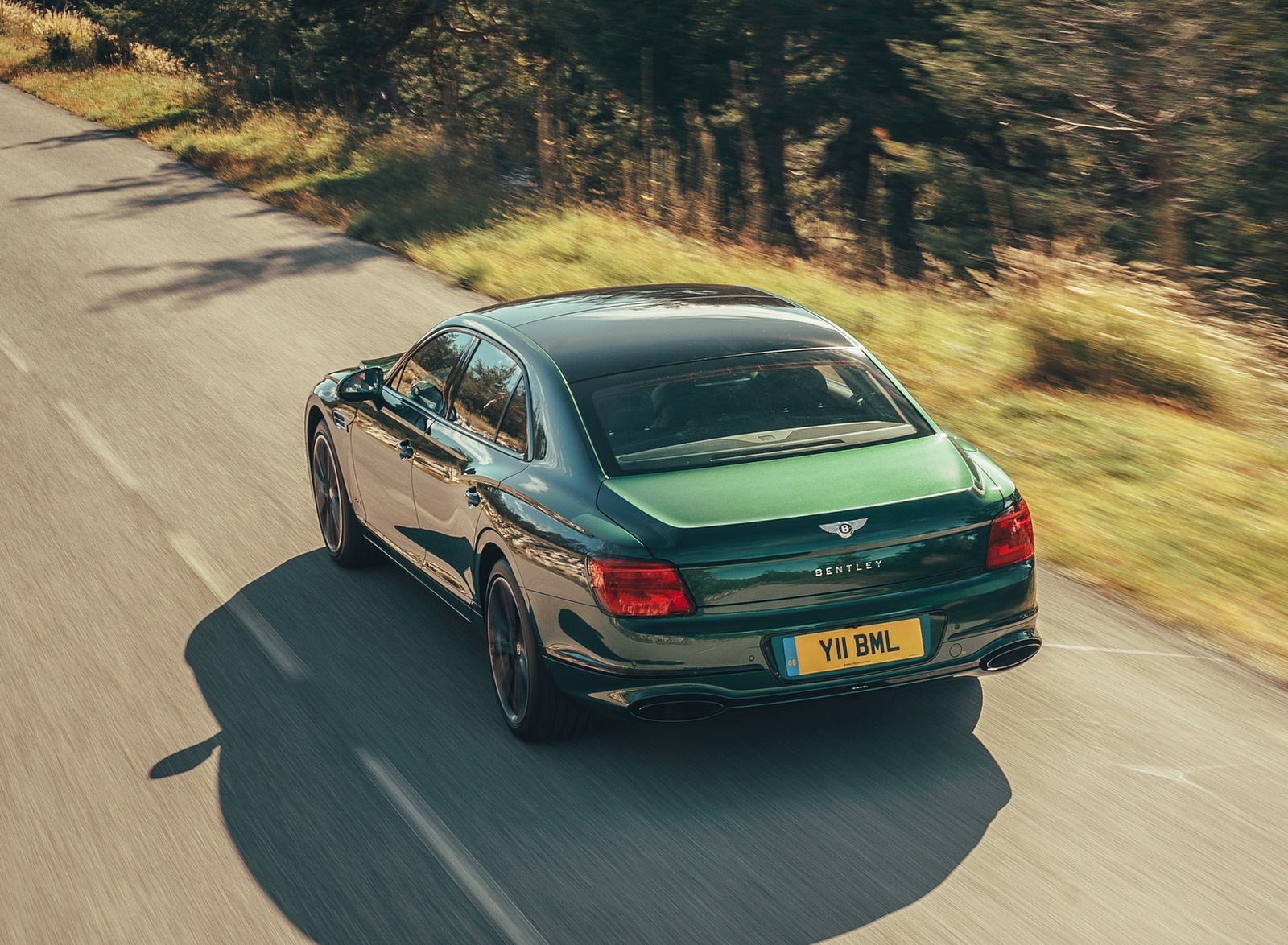 2020 Bentley Flying Spur (Color: Verdant) Rear Three-Quarter Wallpapers #30 of 140