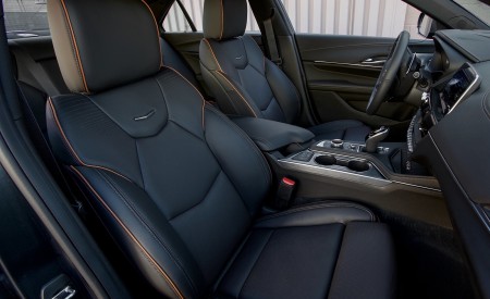 2020 Cadillac CT4-V Interior Front Seats Wallpapers 450x275 (17)