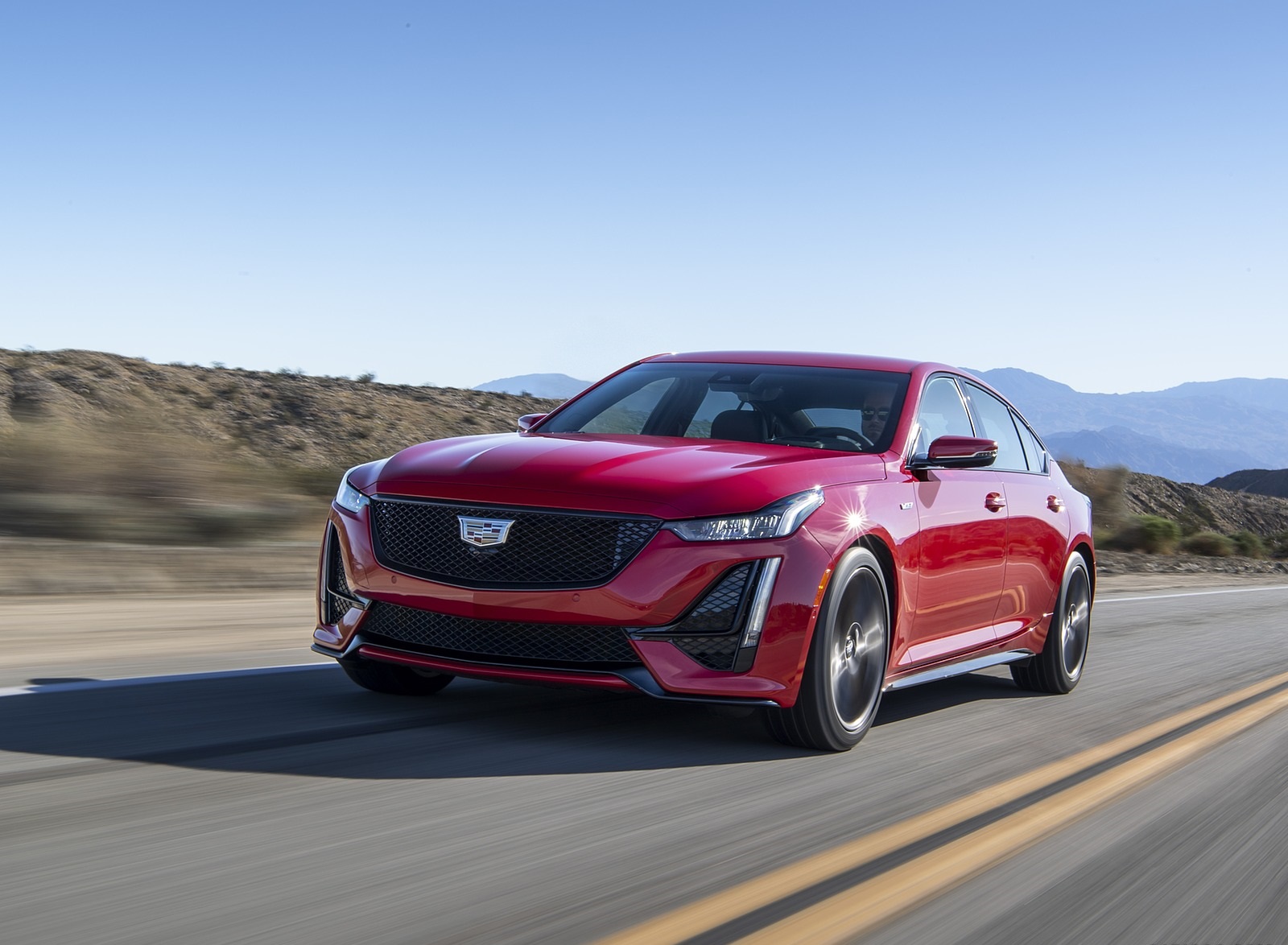 2020 Cadillac CT5-V Front Three-Quarter Wallpapers (1)