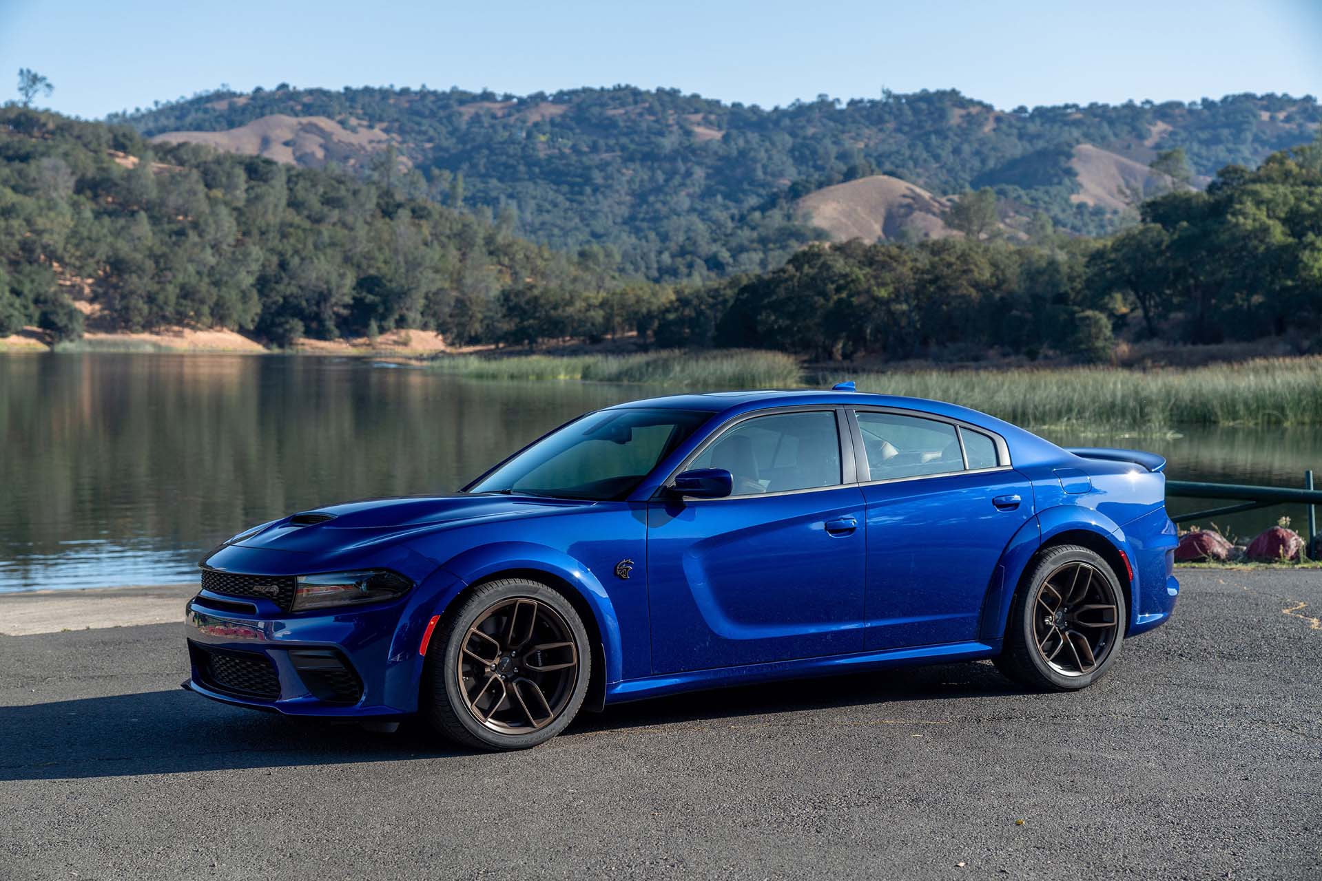 2020 Dodge Charger SRT Hellcat Widebody (Color: IndiGo Blue) Front Three-Quarter Wallpapers #29 of 183