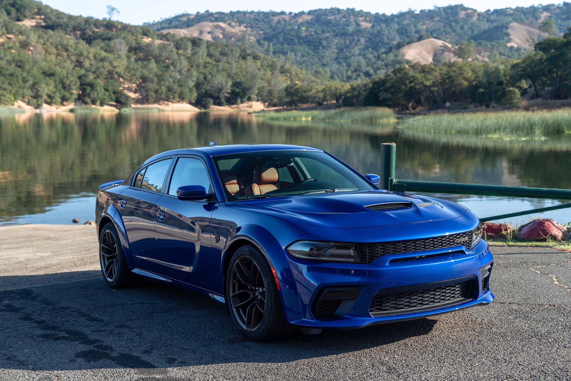 2020 Dodge Charger SRT Hellcat Widebody (Color: IndiGo Blue) Front Three-Quarter Wallpapers #30 of 183