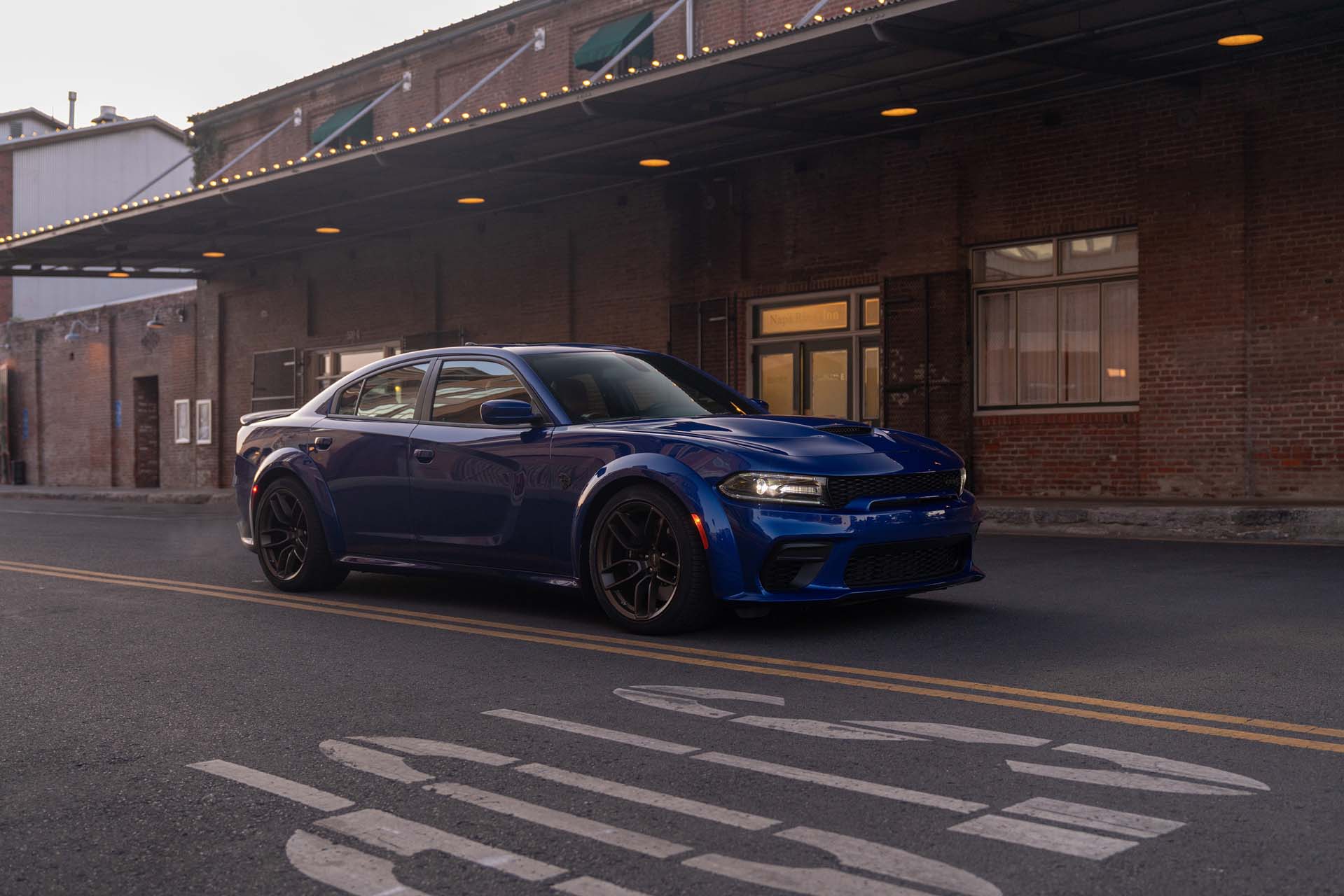 2020 Dodge Charger SRT Hellcat Widebody (Color: IndiGo Blue) Front Three-Quarter Wallpapers #46 of 183
