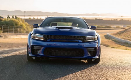 2020 Dodge Charger SRT Hellcat Widebody (Color: IndiGo Blue) Front Wallpapers 450x275 (40)