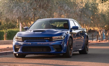2020 Dodge Charger SRT Hellcat Widebody (Color: IndiGo Blue) Front Wallpapers 450x275 (32)