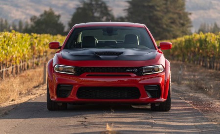 2020 Dodge Charger SRT Hellcat Widebody (Color: TorRed) Front Wallpapers 450x275 (17)