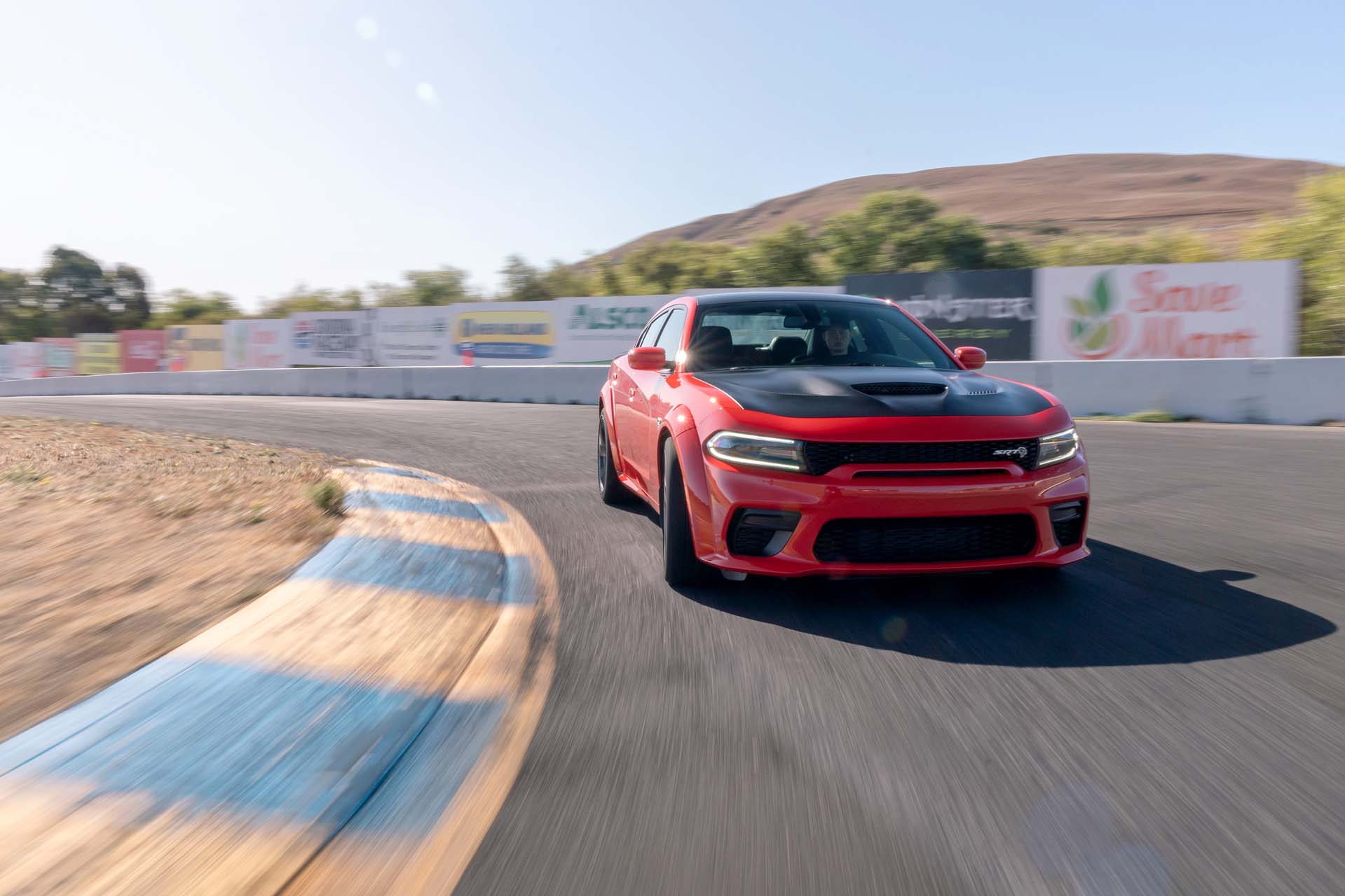 2020 Dodge Charger SRT Hellcat Widebody (Color: TorRed) Front Wallpapers (6)