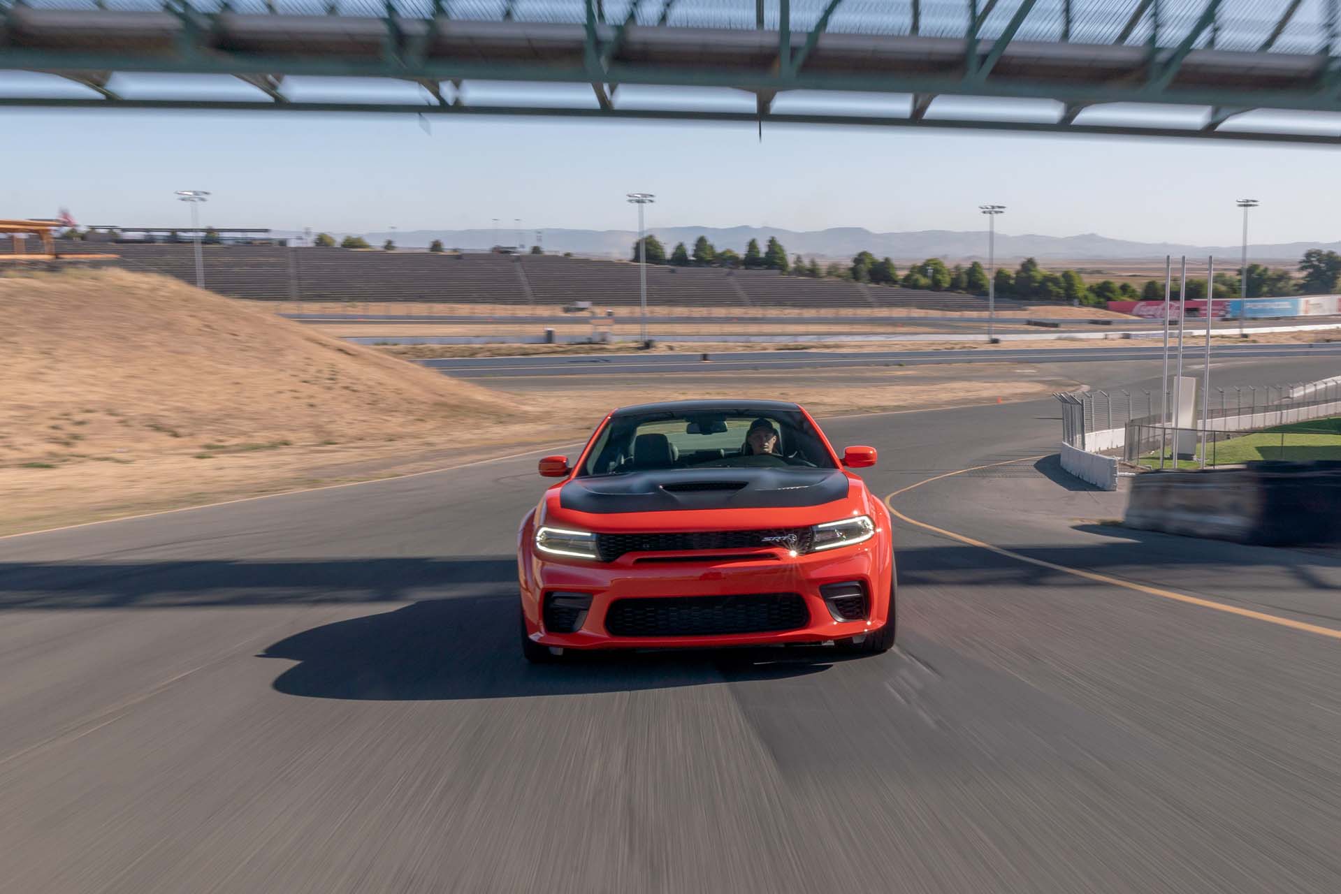 2020 Dodge Charger SRT Hellcat Widebody (Color: TorRed) Front Wallpapers #7 of 183