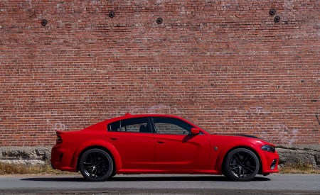 2020 Dodge Charger SRT Hellcat Widebody (Color: TorRed) Side Wallpapers 450x275 (24)
