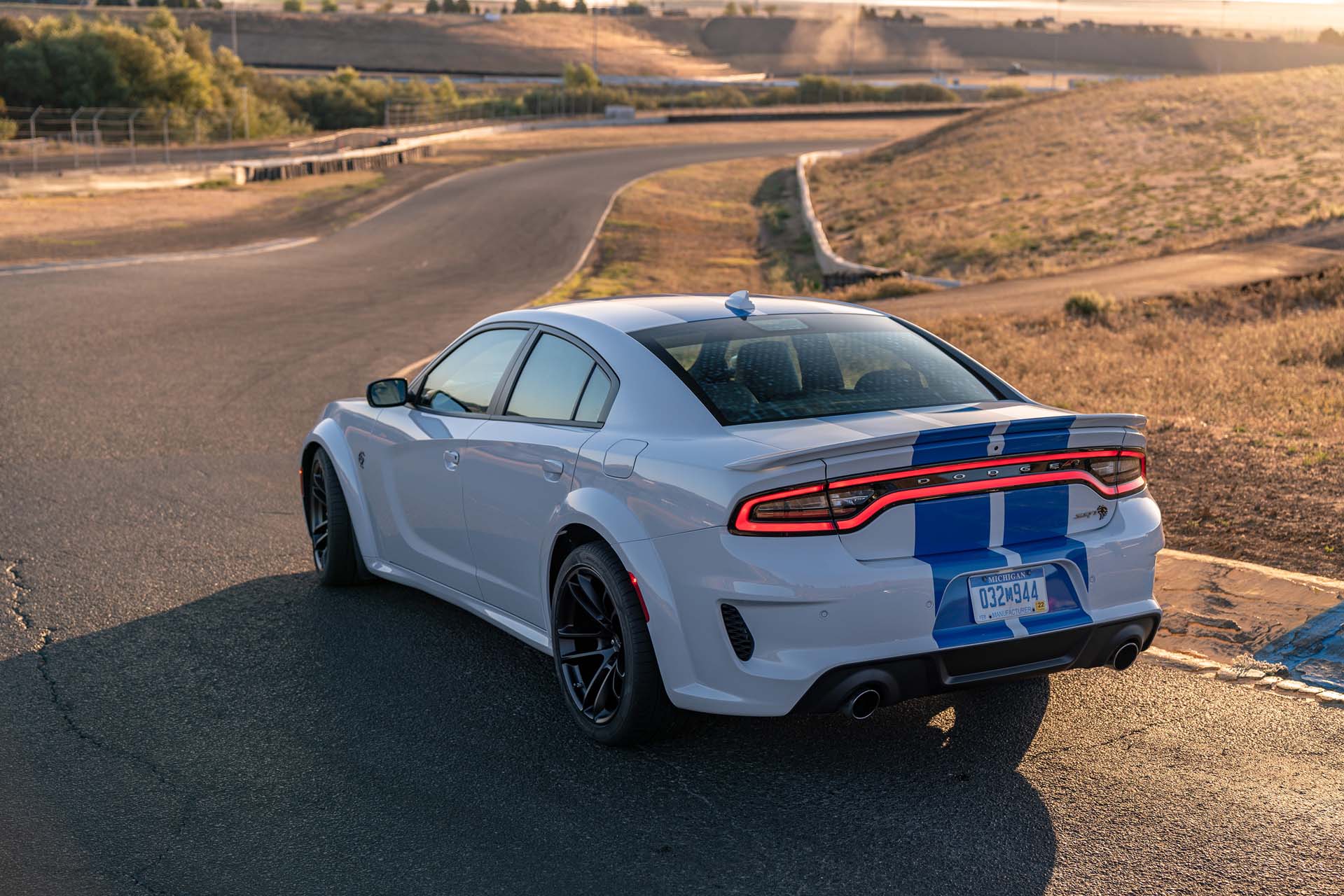 2020 Dodge Charger SRT Hellcat Widebody (Color: White Knuckle) Rear Three-Quarter Wallpapers #94 of 183