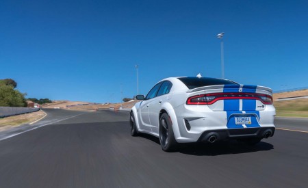 2020 Dodge Charger SRT Hellcat Widebody (Color: White Knuckle) Rear Three-Quarter Wallpapers 450x275 (75)