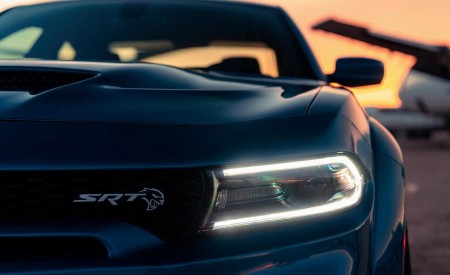2020 Dodge Charger SRT Hellcat Widebody Headlight Wallpapers 450x275 (161)