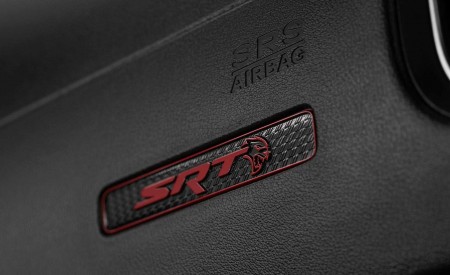 2020 Dodge Charger SRT Hellcat Widebody Interior Detail Wallpapers 450x275 (174)