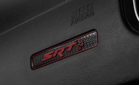 2020 Dodge Charger SRT Hellcat Widebody Interior Detail Wallpapers 450x275 (102)