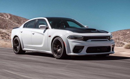 2020 Dodge Charger Scat Pack Widebody Front Three-Quarter Wallpapers 450x275 (2)