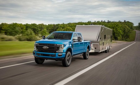 2020 Ford F-Series Super Duty with Tremor Off-Road Package Wallpapers, Specs & HD Images