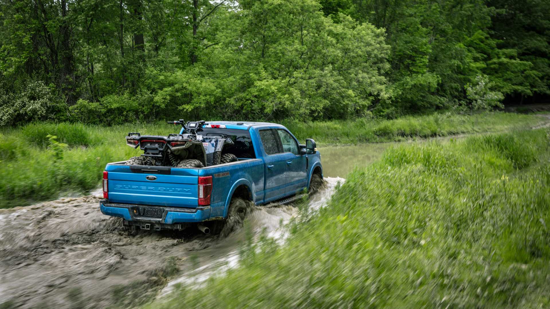 2020 Ford F-Series Super Duty with Tremor Off-Road Package Off-Road Wallpapers #8 of 17